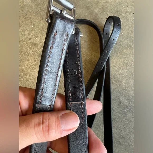 48” brown stirrup leathers - Picture 2 of 2